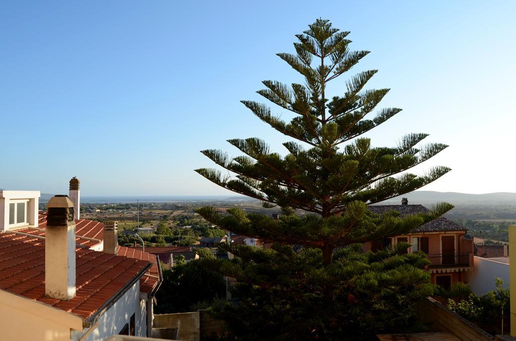 Hotel Costa Antiga SantʼAnna Arresi Екстериор снимка