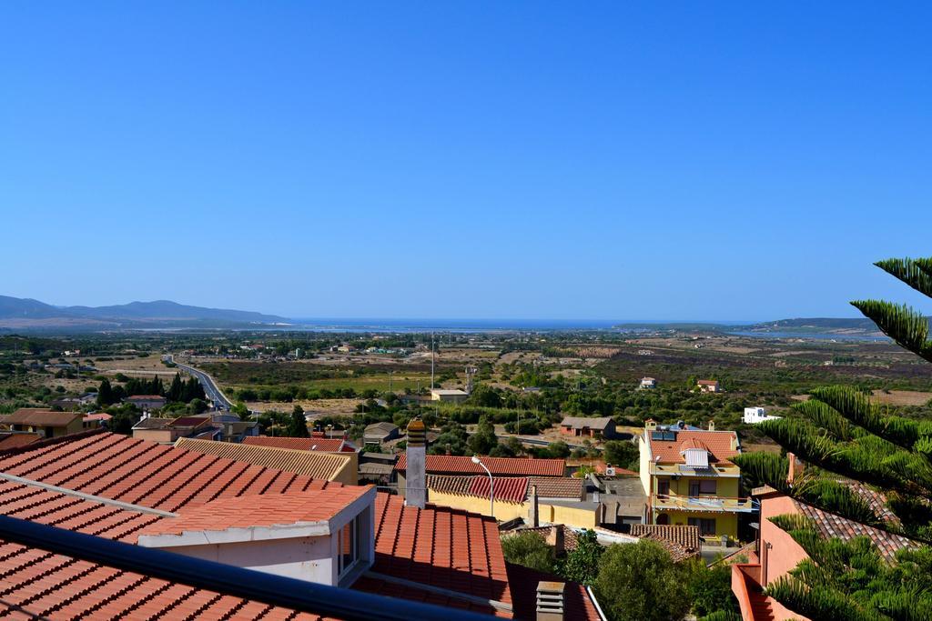 Hotel Costa Antiga SantʼAnna Arresi Екстериор снимка